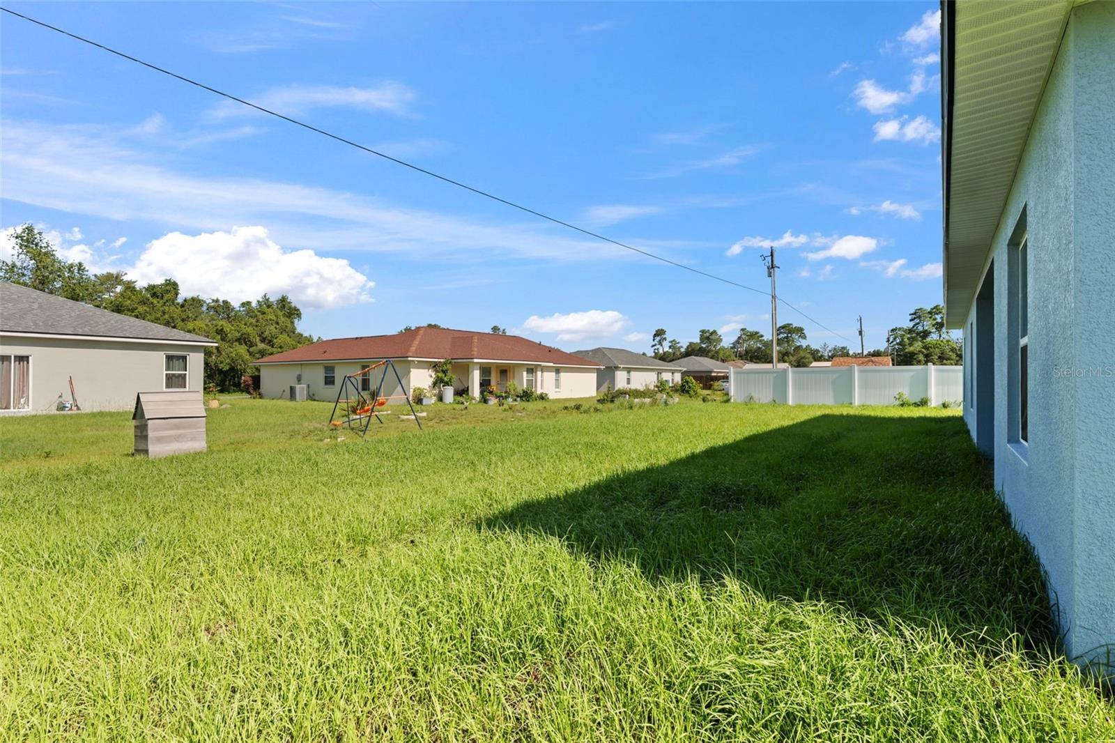 MARION OAKS UN 01 - Residential Lease