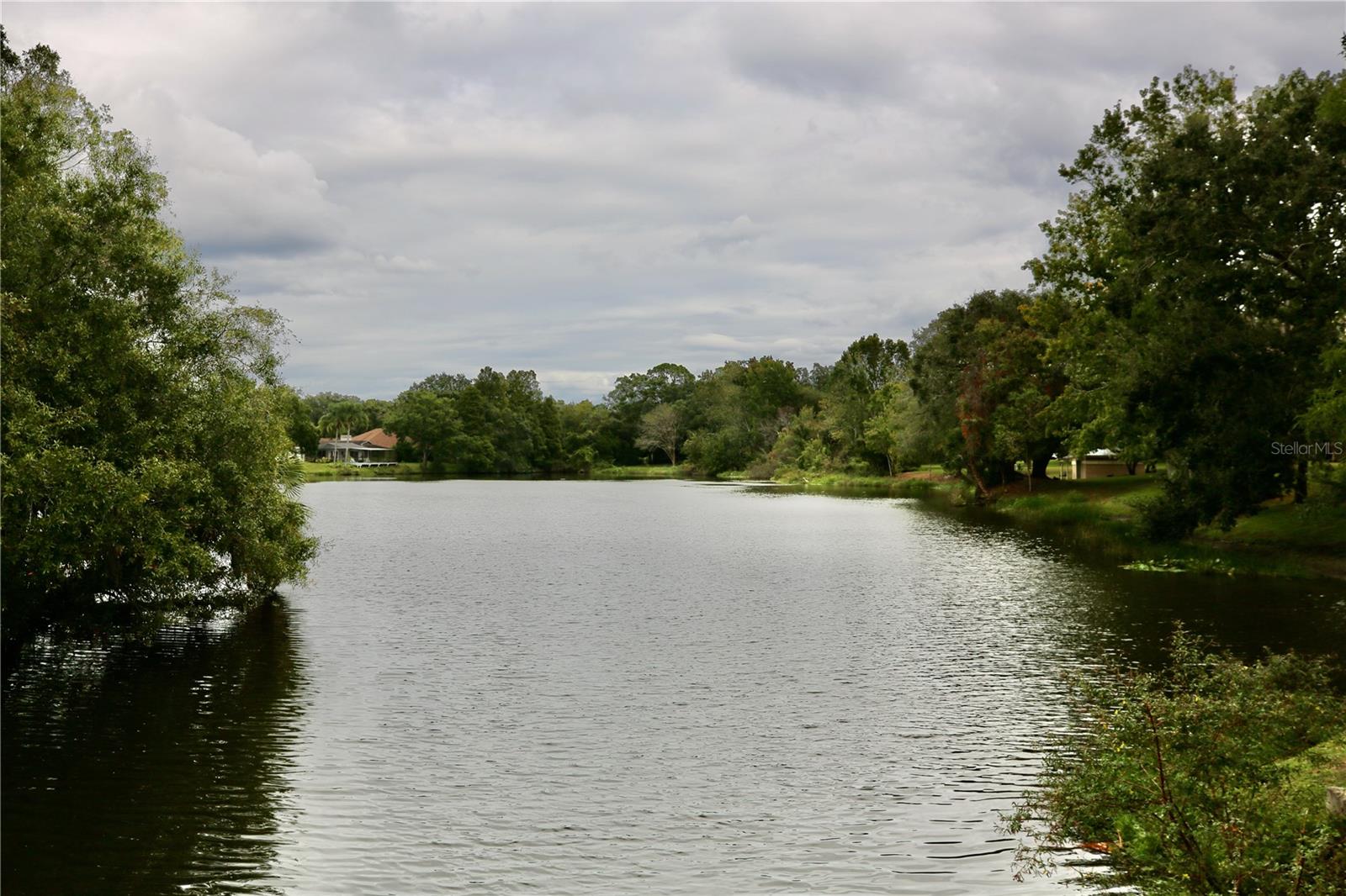 RAINTREE VILLAGE CONDO N - Residential