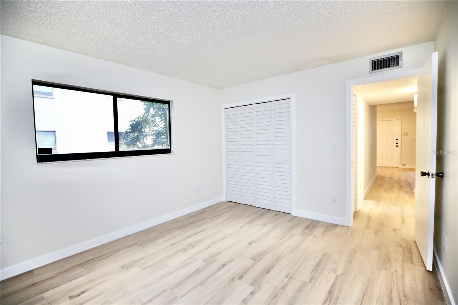 RAINTREE VILLAGE CONDO N - Residential