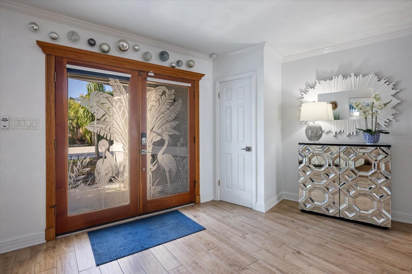 BEACH MANOR - Residential