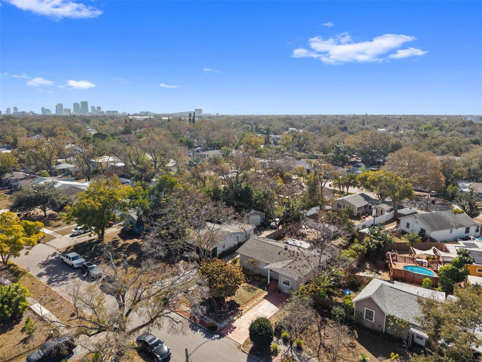 FLORAL VILLA ESTATES - Residential