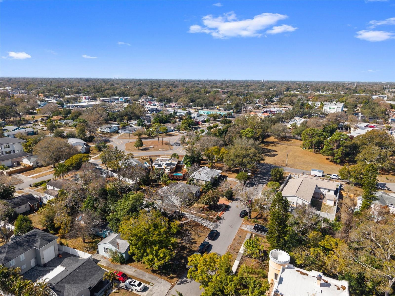 FLORAL VILLA ESTATES - Residential