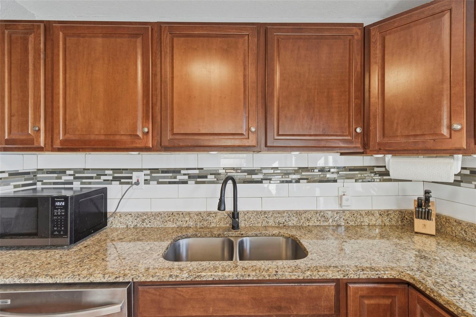 FLORAL VILLA ESTATES - Residential