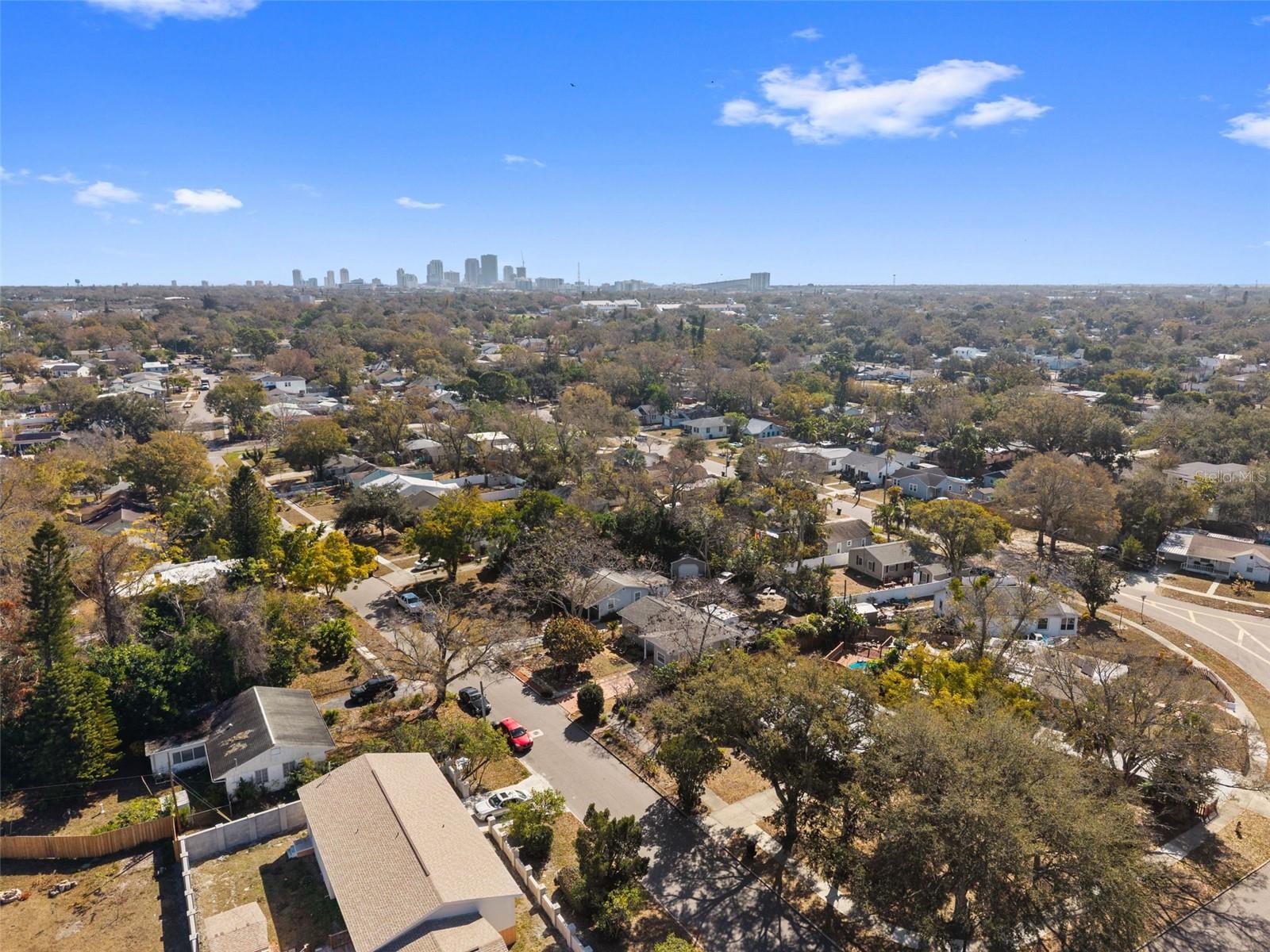 FLORAL VILLA ESTATES - Residential