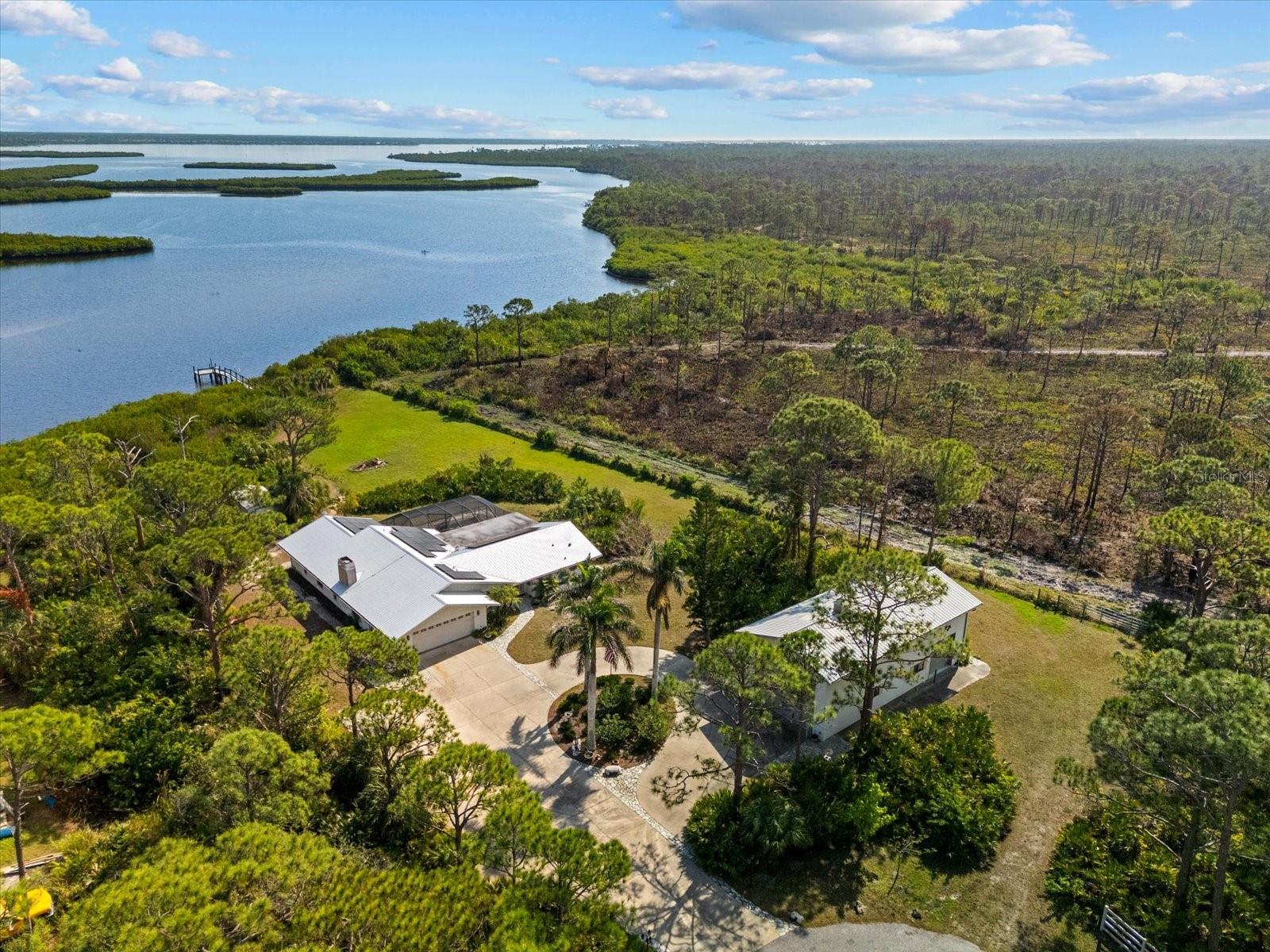 MYAKKA COUNTRY - Residential