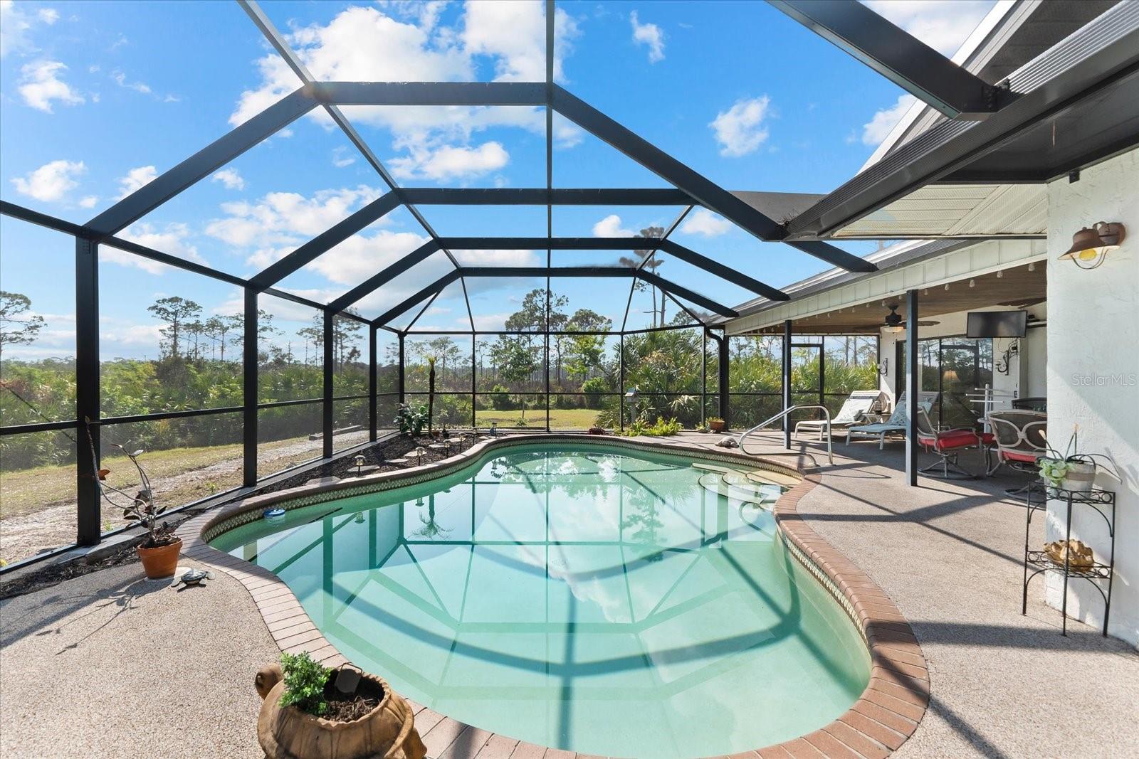 MYAKKA COUNTRY - Residential