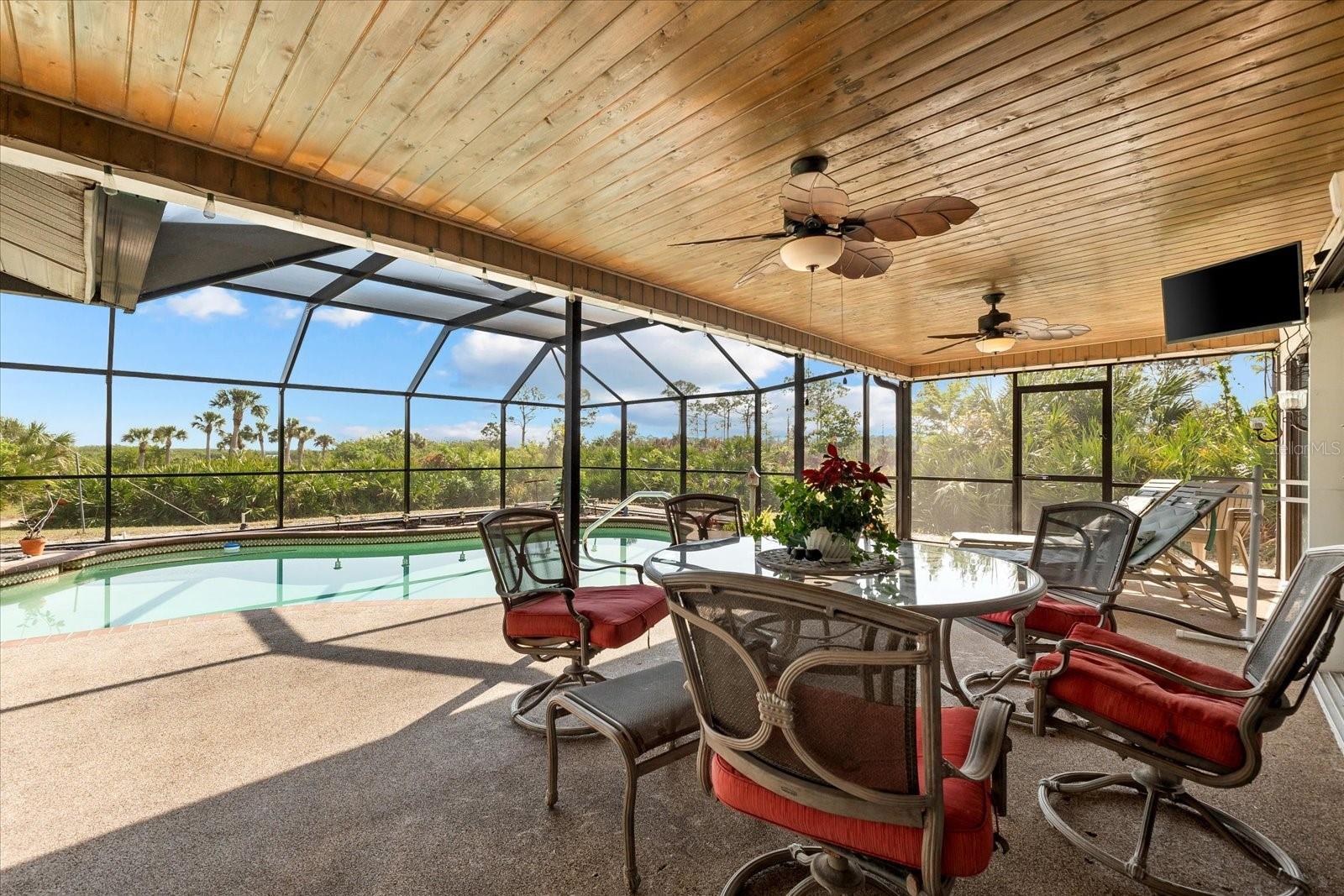 MYAKKA COUNTRY - Residential