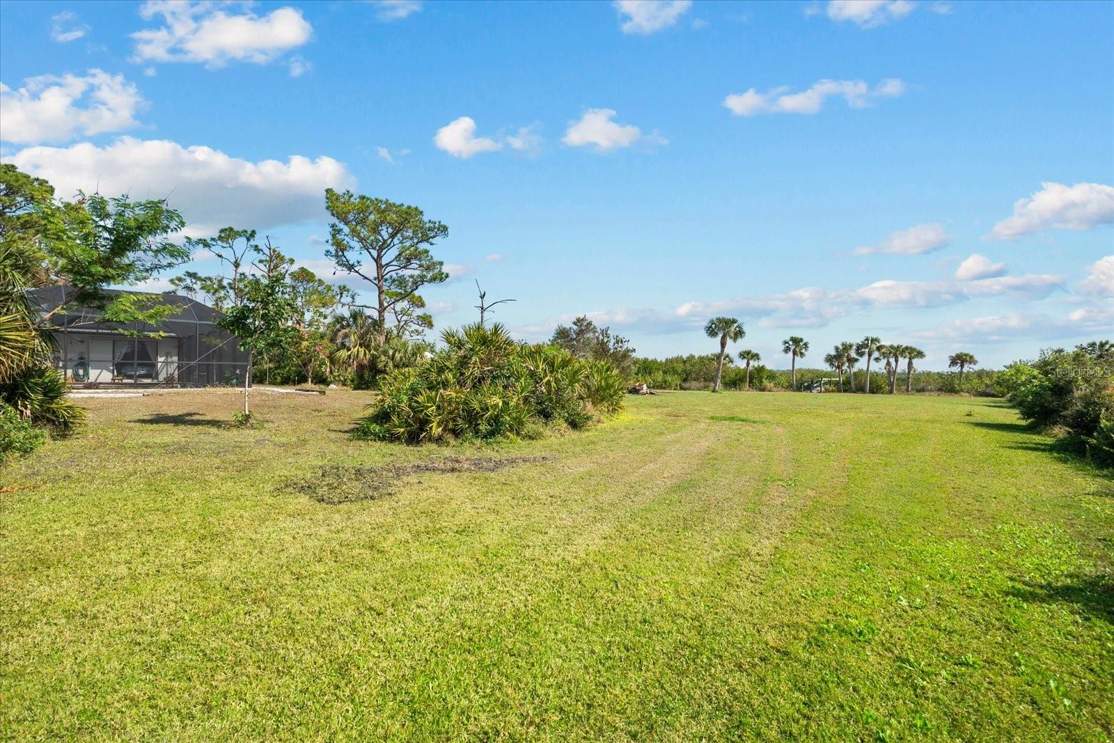 MYAKKA COUNTRY - Residential
