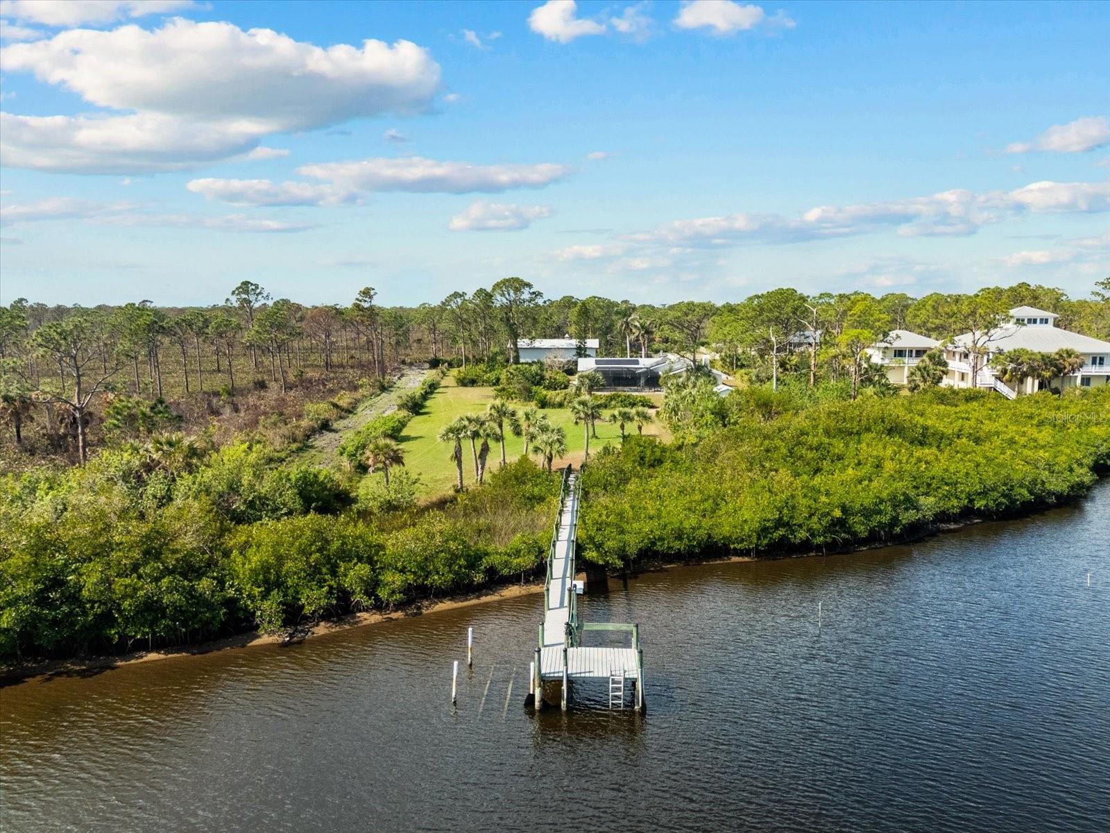 MYAKKA COUNTRY - Residential