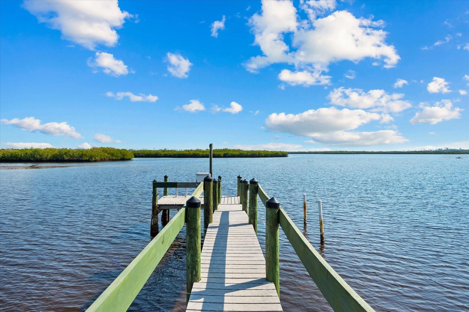 MYAKKA COUNTRY - Residential
