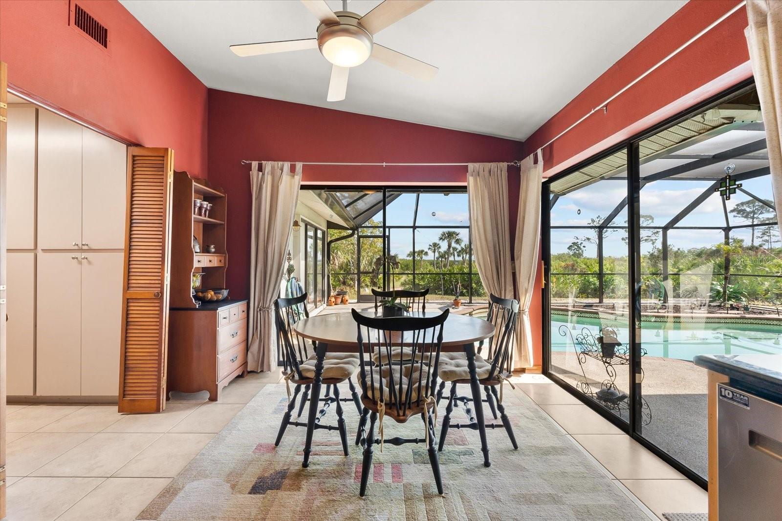 MYAKKA COUNTRY - Residential