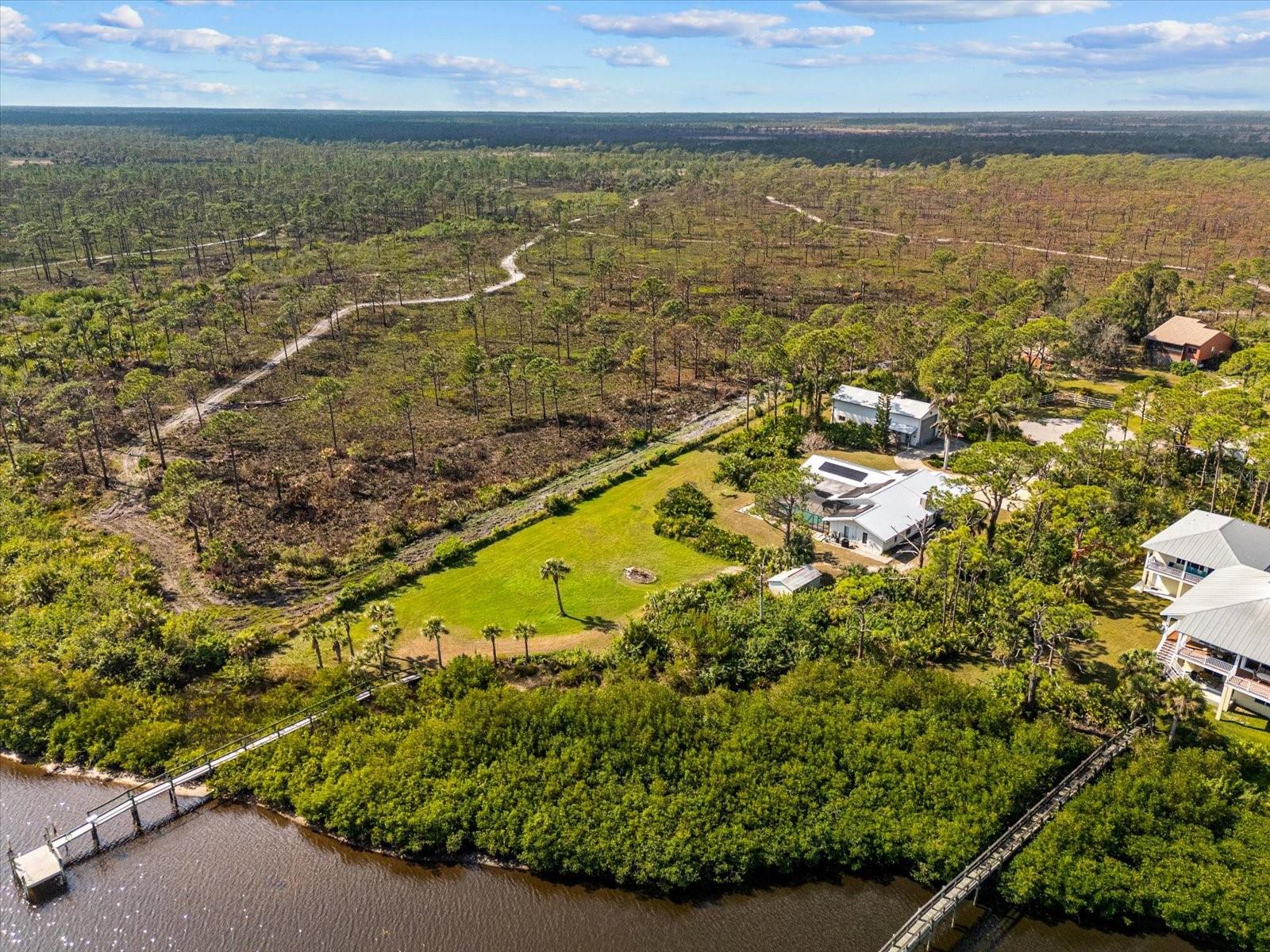 MYAKKA COUNTRY - Residential