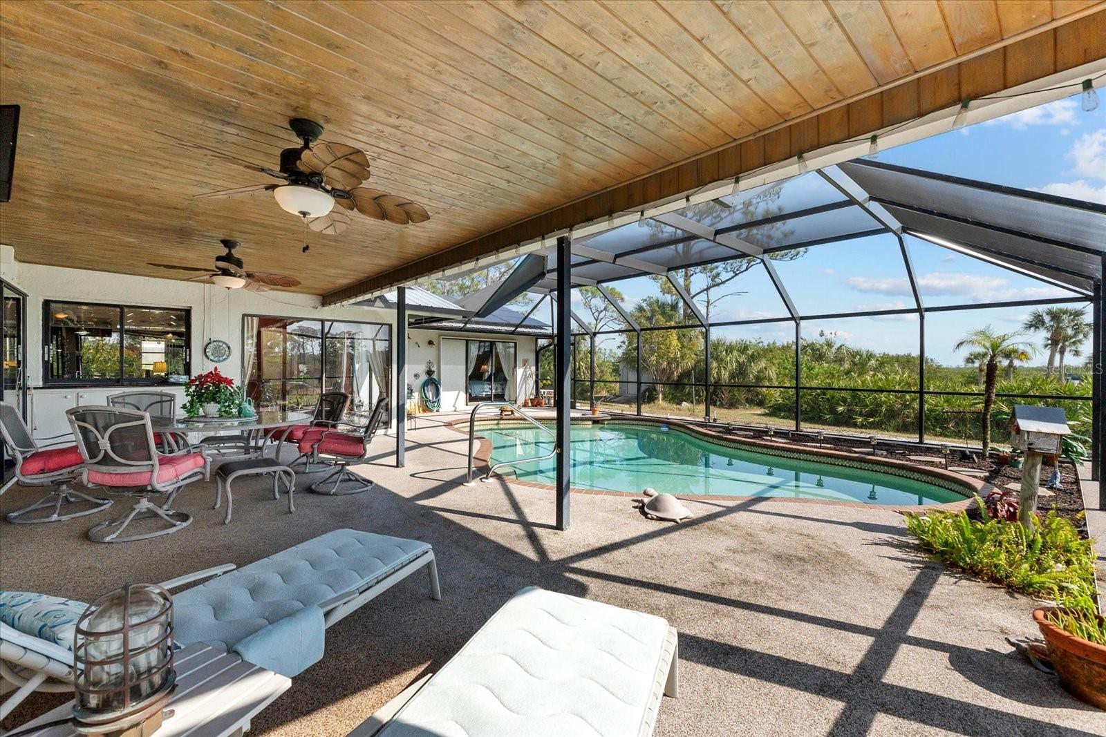 MYAKKA COUNTRY - Residential