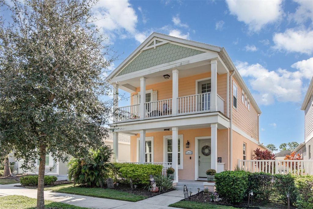 Photo of 12674 Shimmering Oak Circle, Venice, FL 34293 (MLS # TB8437918)