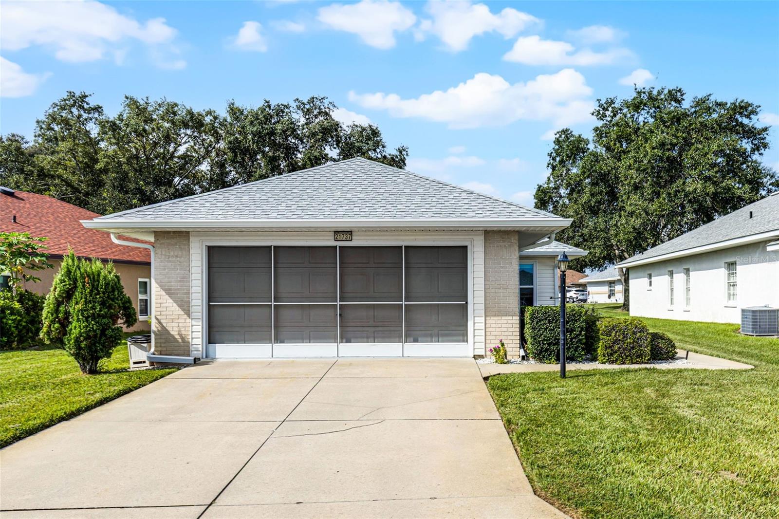 MOVE-IN READY & PRICED TO SELL! This TURNKEY home has been IMPECCABLY MAINTAINED and UPDATES include: LUXURY VINYL PLANK FLOORS, DOUBLE-PANE WINDOWS 2022, NEW ROOF & SIDING 2025, HVAC 2011. The 2-car garage has pull-down access to the ATTIC for EXTRA STORAGE, PEGBOARD ALL AROUND, a window and a SEPARATE DOOR to the OUTSIDE. This cozy 2/2 offers LOTS OF VALUE and is PRICED TO SELL. The home is MOVE-IN READY with a chance to MAKE IT YOUR OWN. This is your opportunity to OWN A HOME WITH LOTS OF ADDED VALUE in this lovely community. Located in the premier GOLF COURSE 55-plus community of ROYAL HIGHLANDS where residents enjoy a full range of amenities, including CABLE & HIGH-SPEED, FIBER OPTIC INTERNET, a GATED entrance with attendants, a GOLF COURSE, a RESTAURANT, tennis, pickleball, softball, INDOOR & OUTDOOR POOLS, secured RV STORAGE, bocce, shuffleboard, a FITNESS ROOM, a library, arts and crafts, billiards, catch-and-release fishing, and a variety of clubs. There truly is SOMETHING FOR EVERYONE in this vibrant community!
