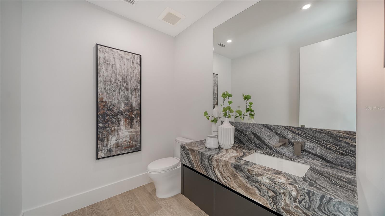 HARBOR ACRES - Residential