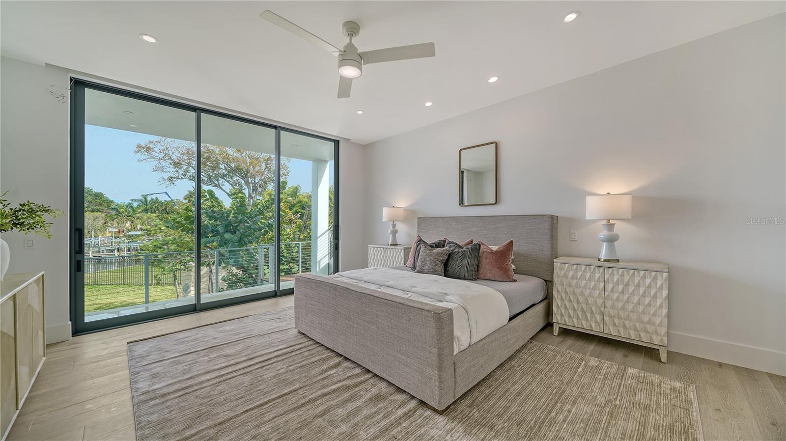 HARBOR ACRES - Residential