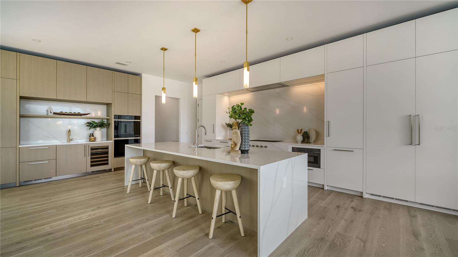 HARBOR ACRES - Residential