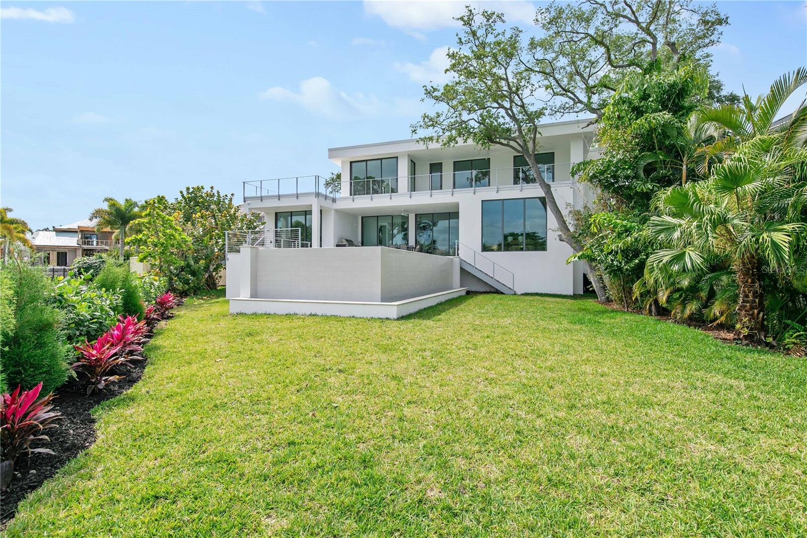 HARBOR ACRES - Residential