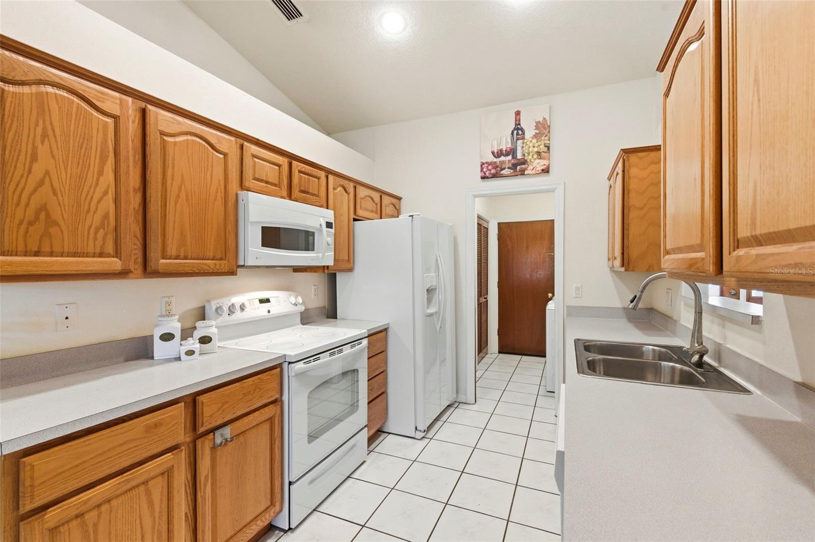 SUNSET HILLS - Residential
