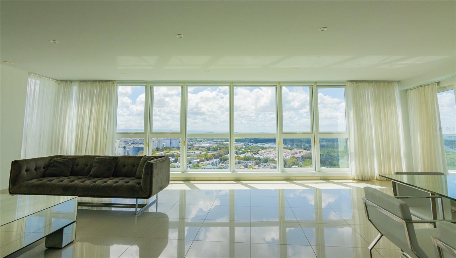 48 LUIS MUNOZ RIVERA AVENUE 2504