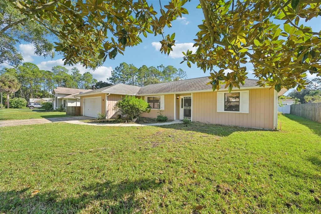 Photo of 74 Brittany Lane, Palm Coast, FL 32137 (MLS # V4945507)