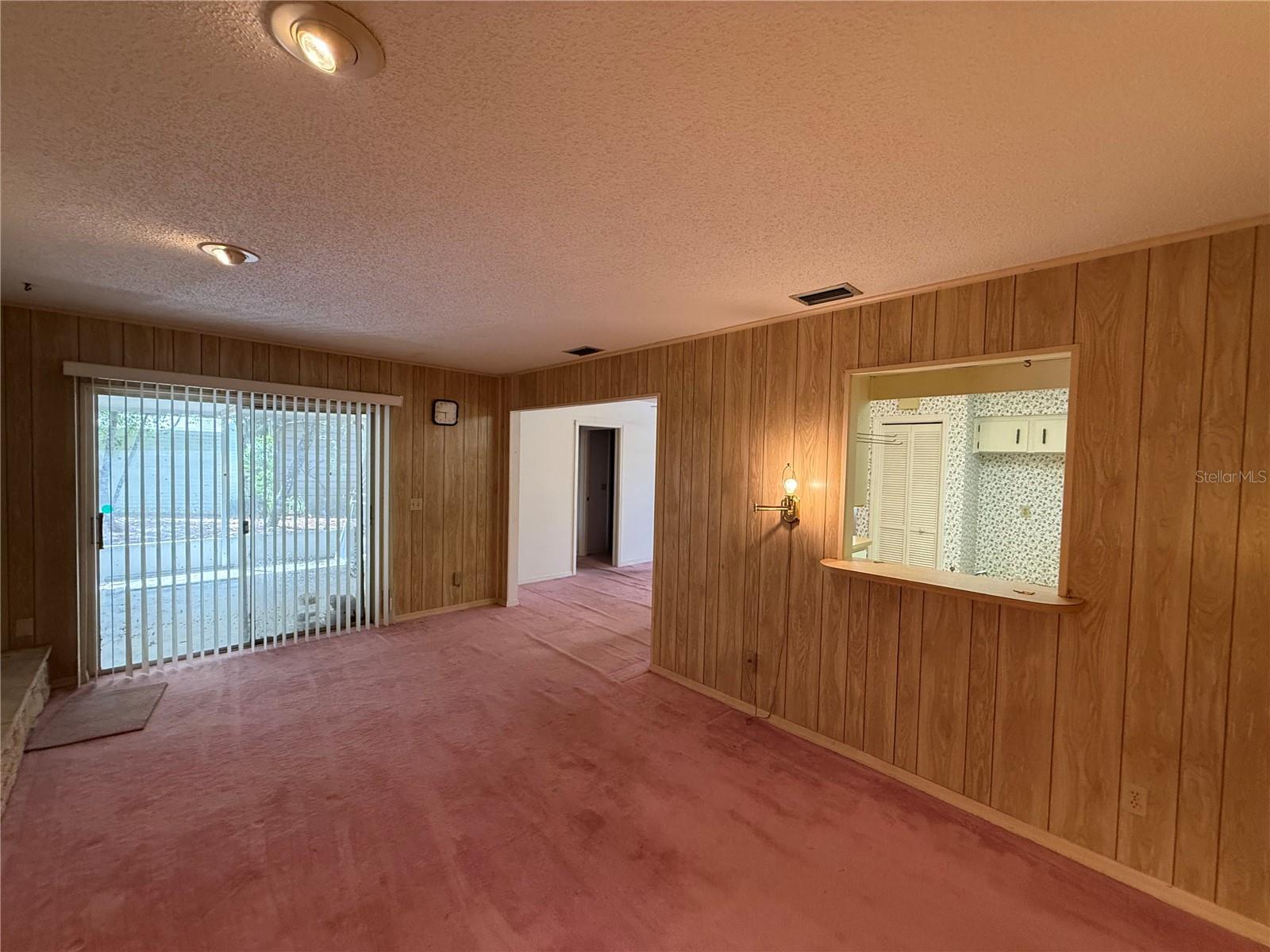 LOCHSHIRE PARK - Residential
