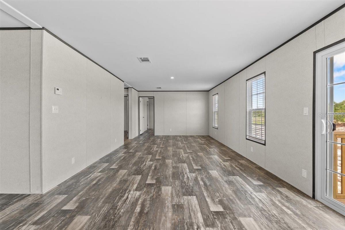 INTERLACHEN GARDENS - Residential