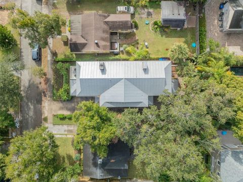 A home in WINTER PARK