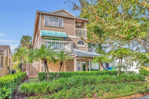 A home in WINTER PARK