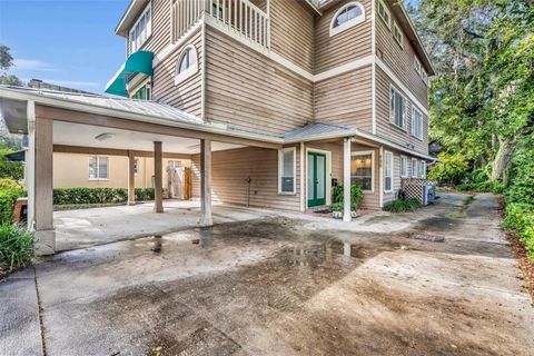 A home in WINTER PARK