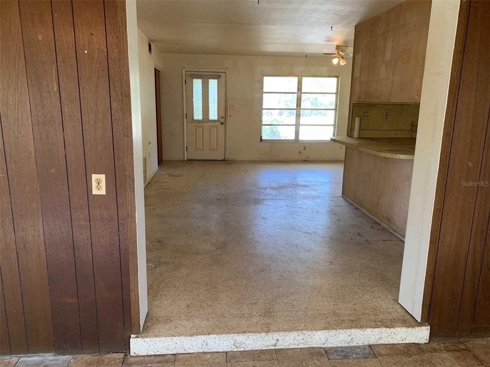 EASTWOOD OAKS - Residential