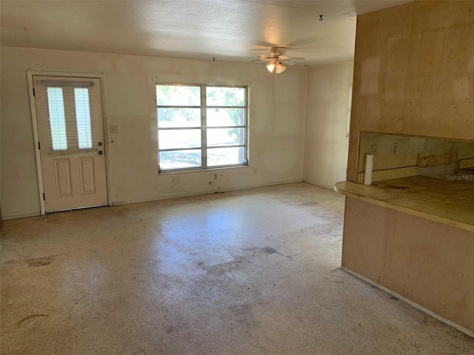 EASTWOOD OAKS - Residential