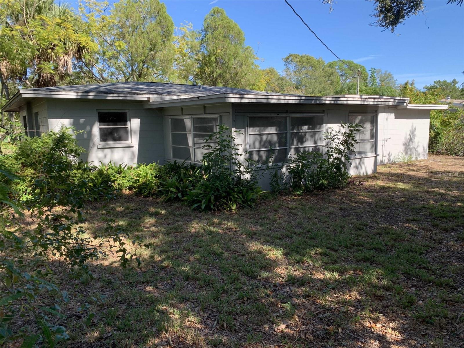 EASTWOOD OAKS - Residential