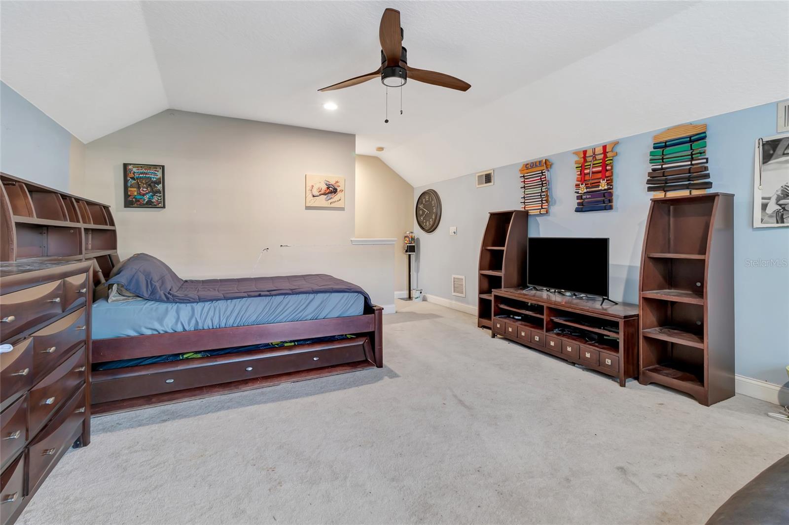 MARTINS LANDING - Residential