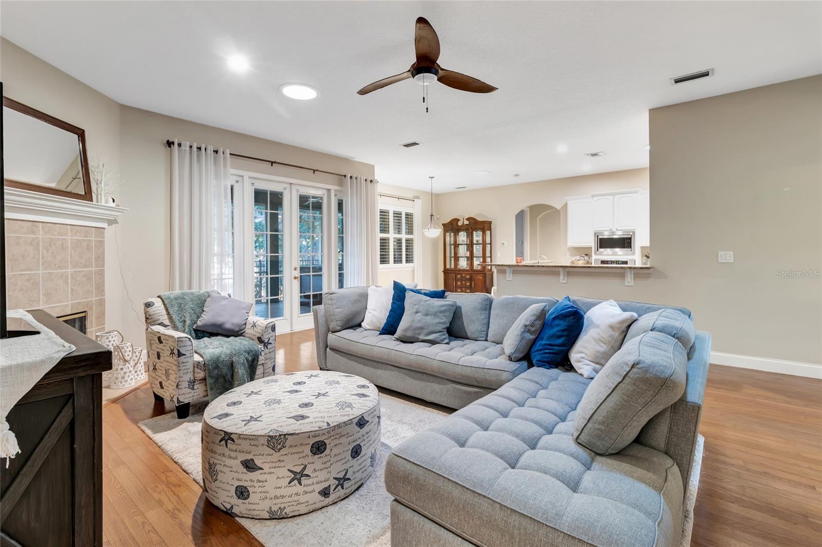 MARTINS LANDING - Residential
