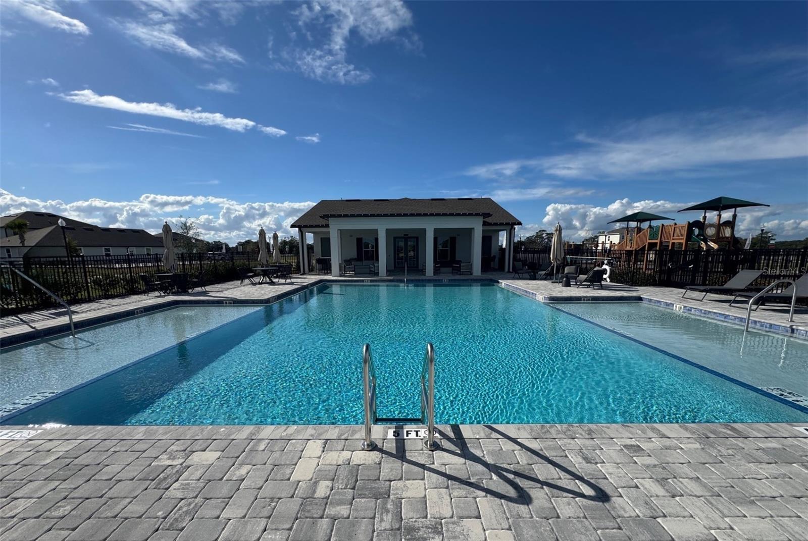 TRAILSIDE - Residential