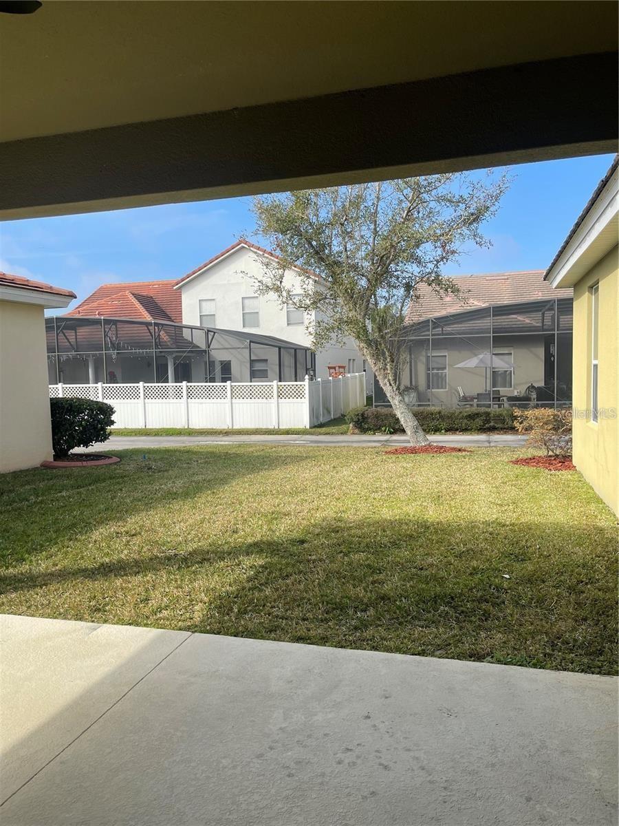 SIGNATURE LKS-PCL 01D PH 02 - Residential Lease