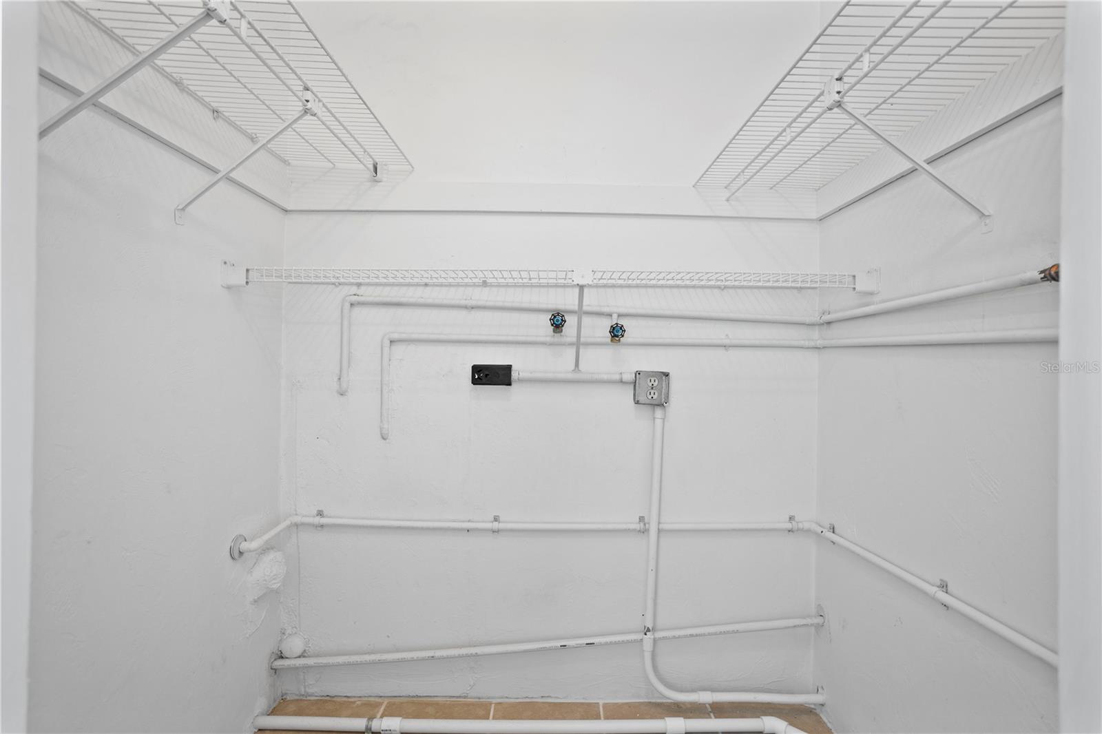 SUN PLACE CONDO - Residential