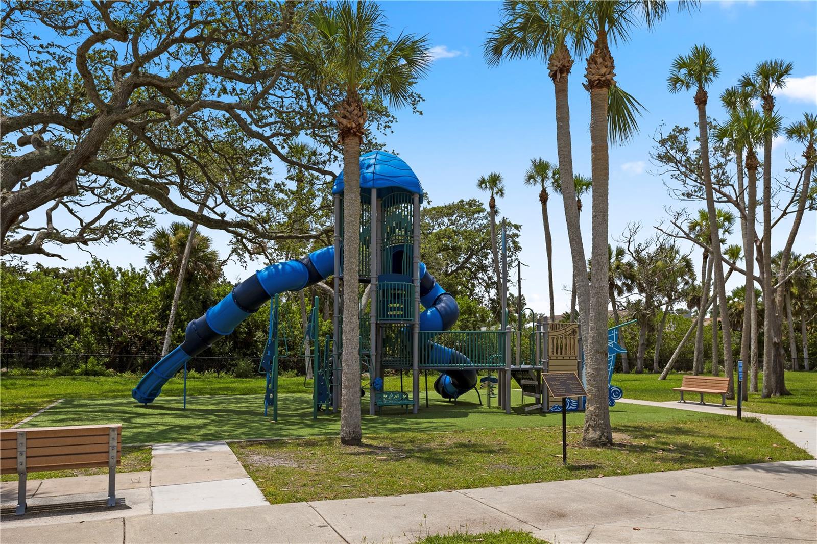 SUN PLACE CONDO - Residential