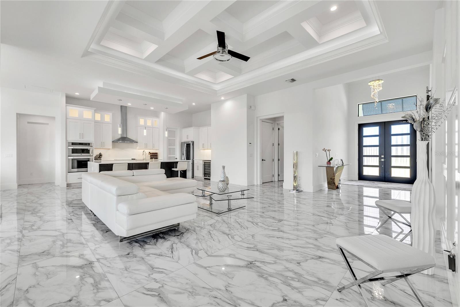1323 PENGUIN COURT