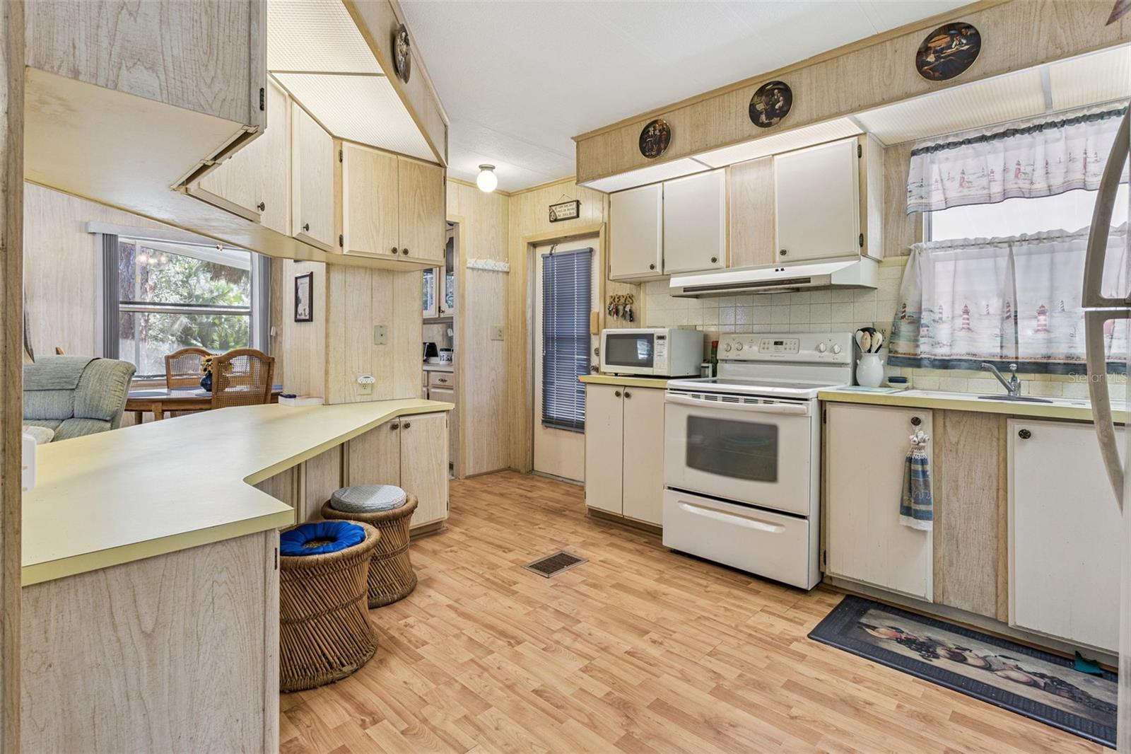 197 PALM MEADOWS DRIVE