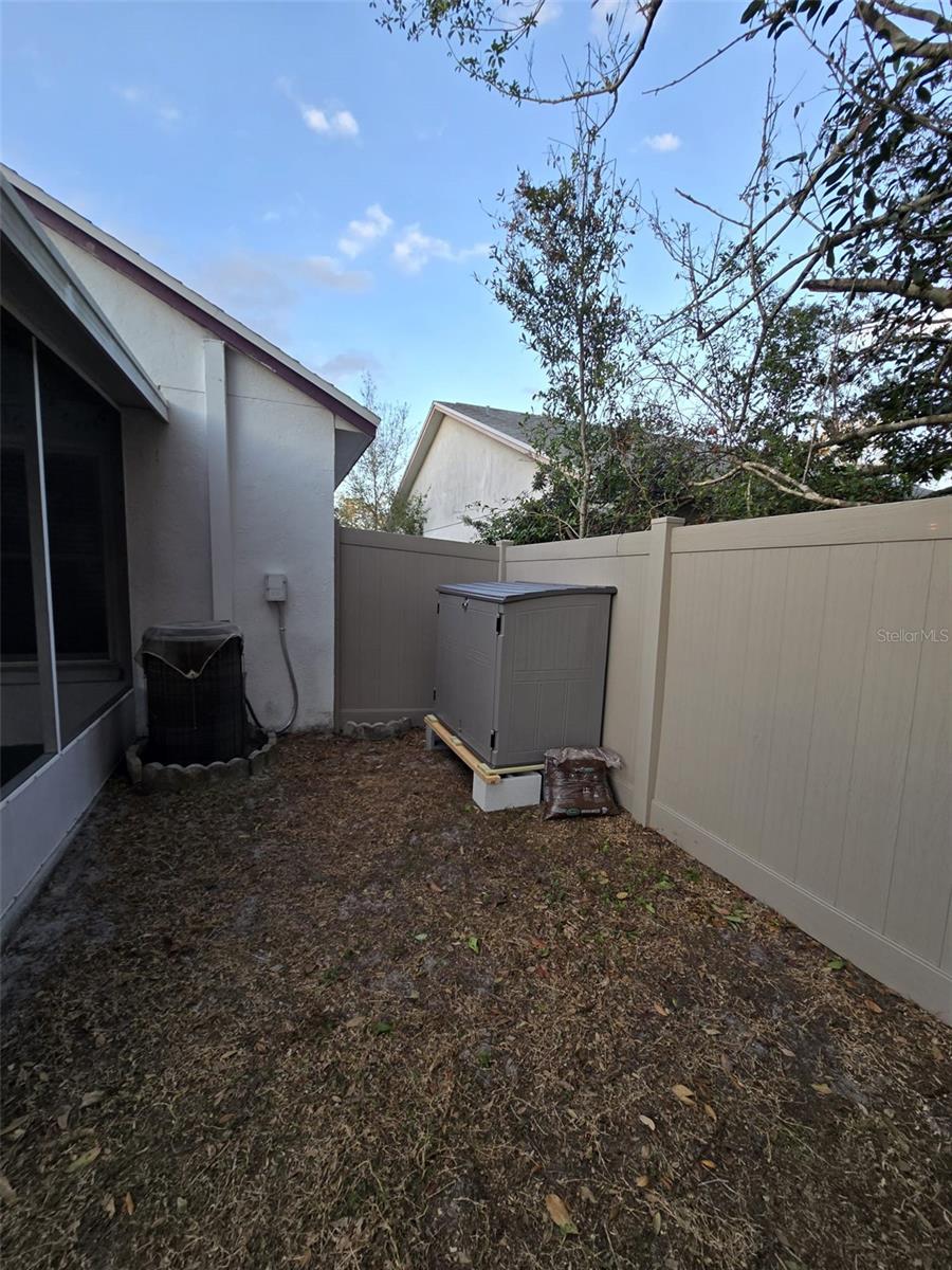 BLOOMINGDALE SEC R UNIT 3 - Residential Lease