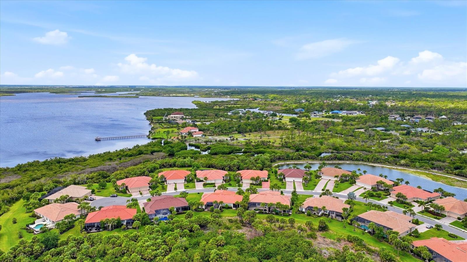 RIVERWOOD - Residential