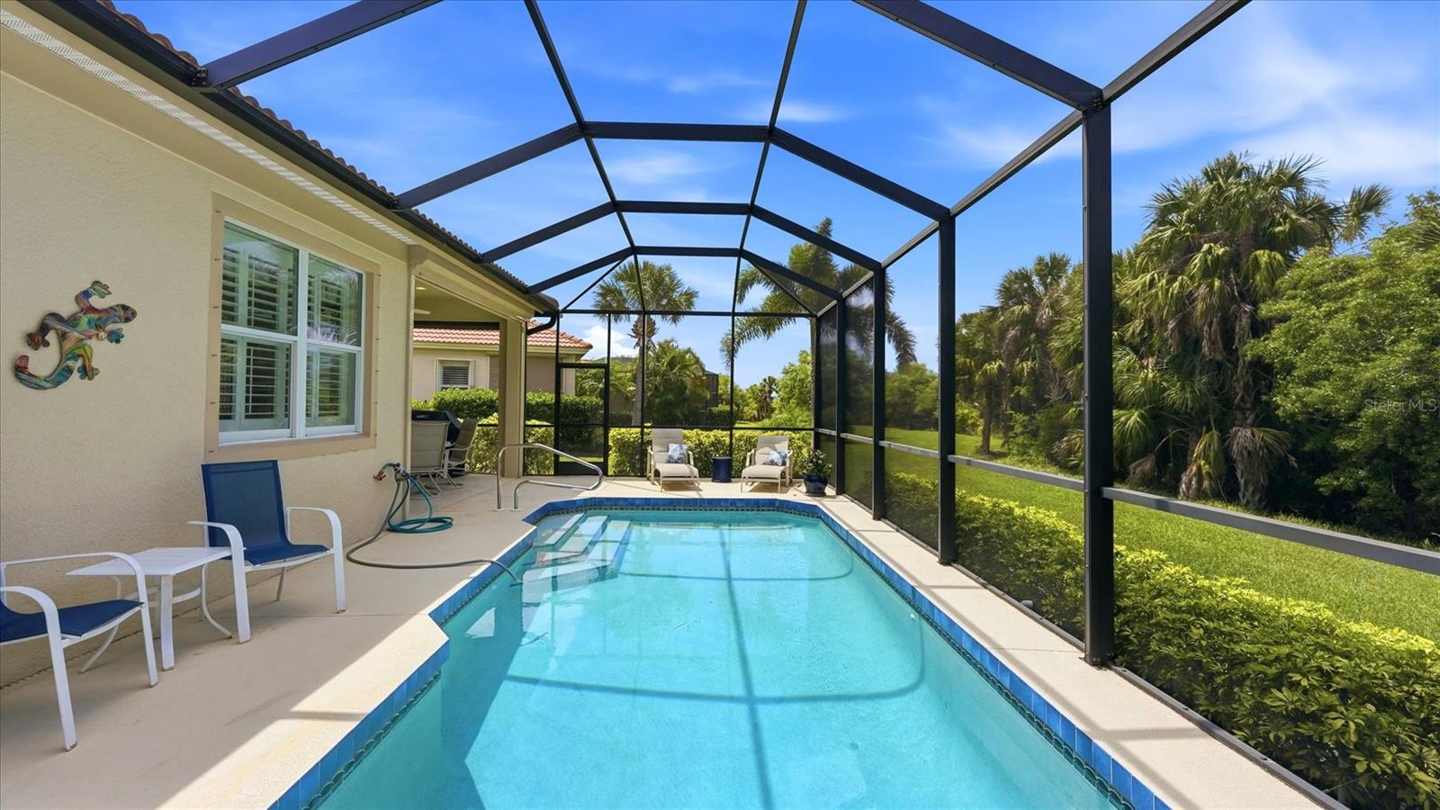 RIVERWOOD - Residential