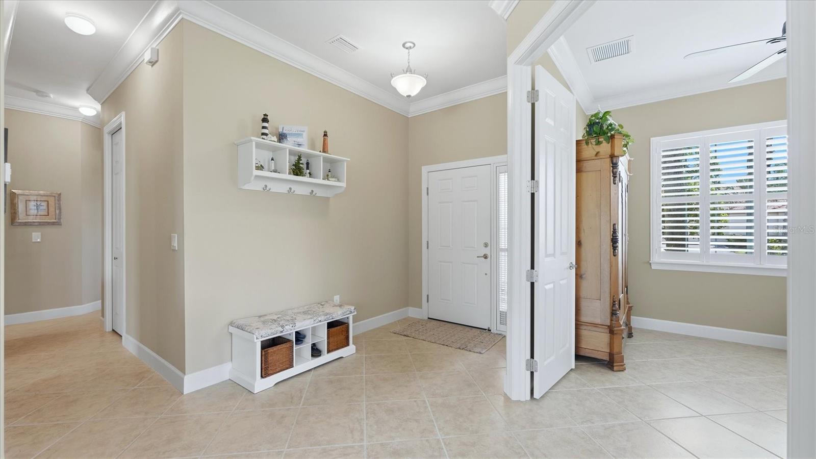 RIVERWOOD - Residential