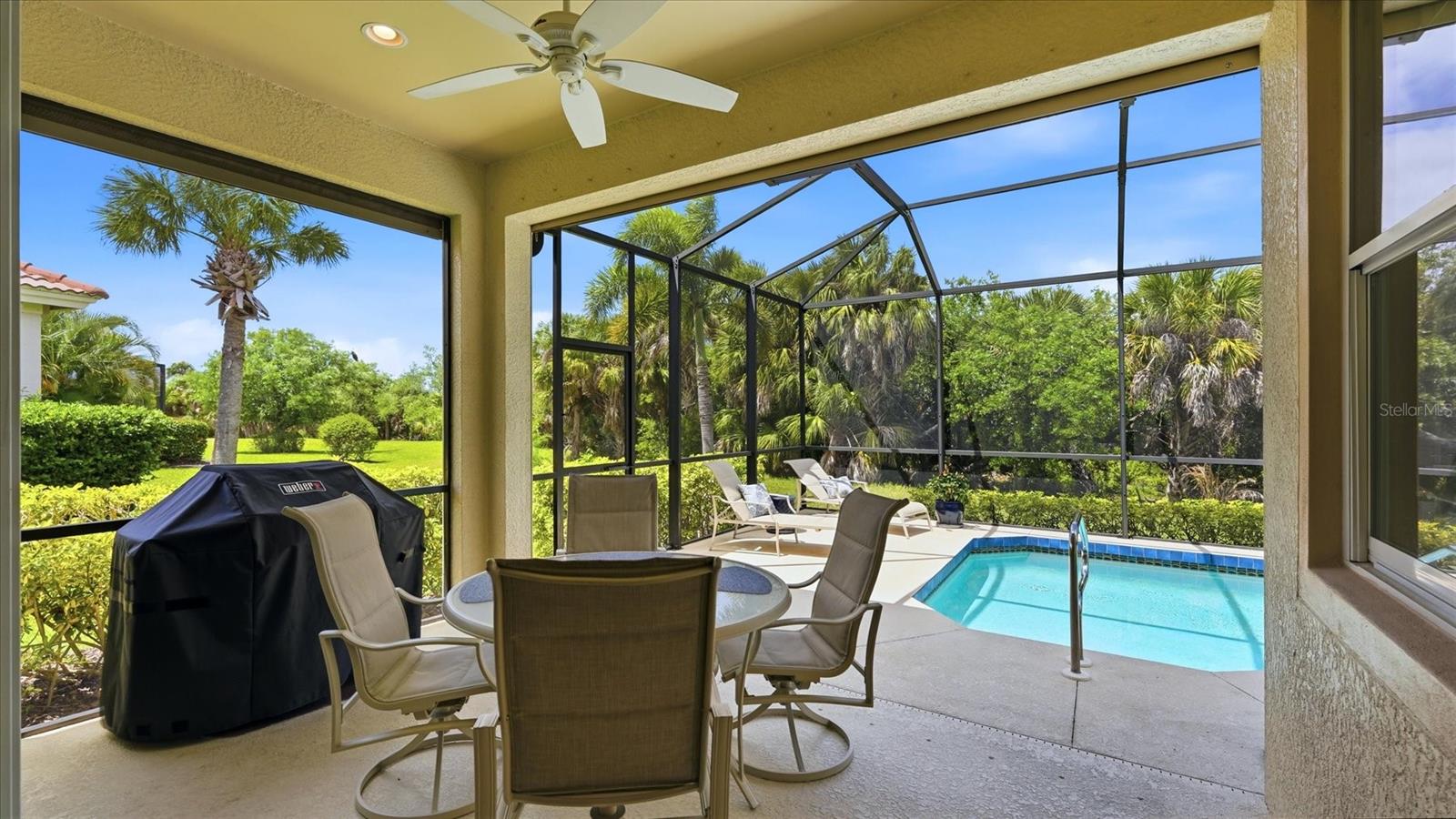 RIVERWOOD - Residential