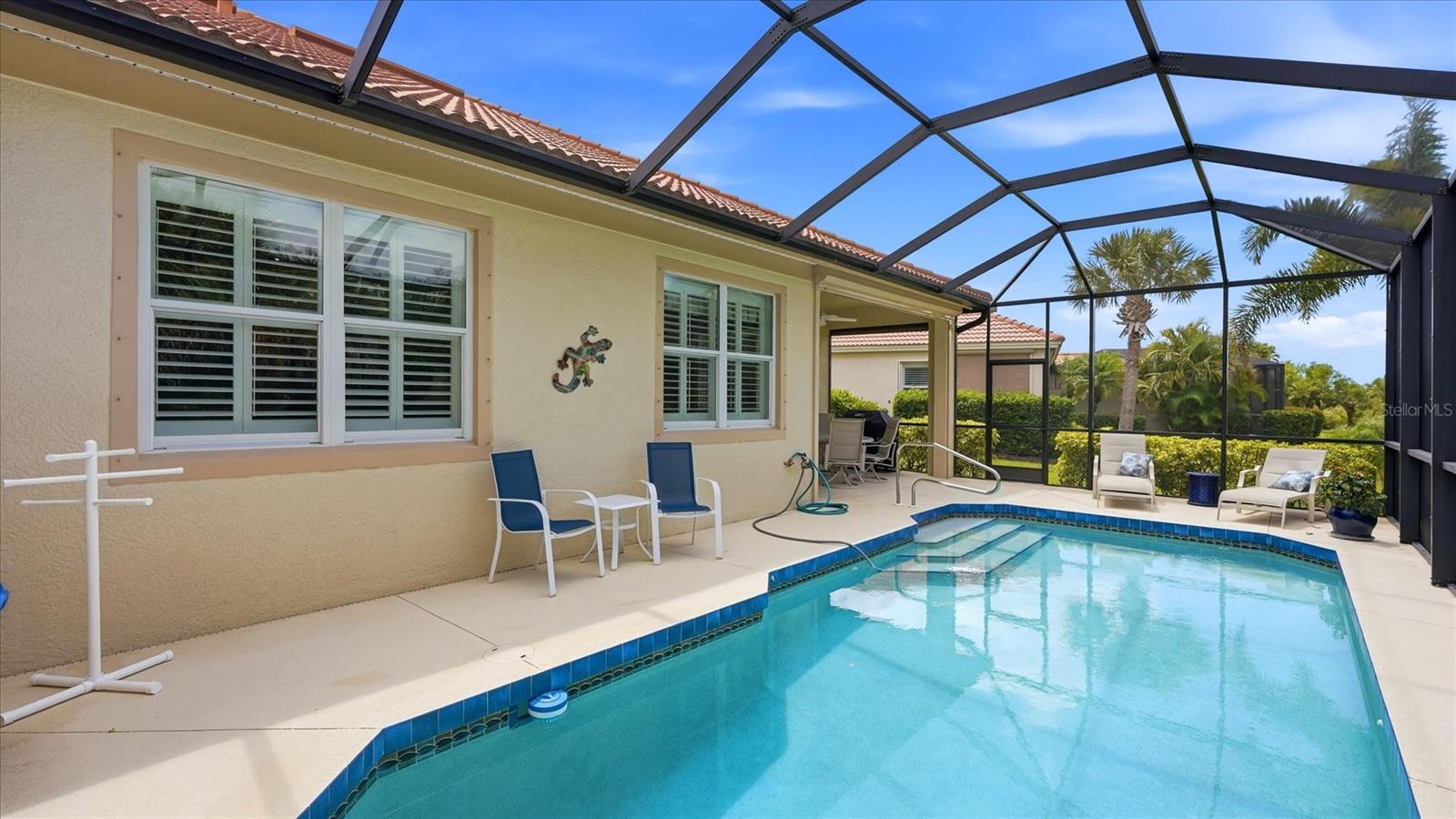 RIVERWOOD - Residential