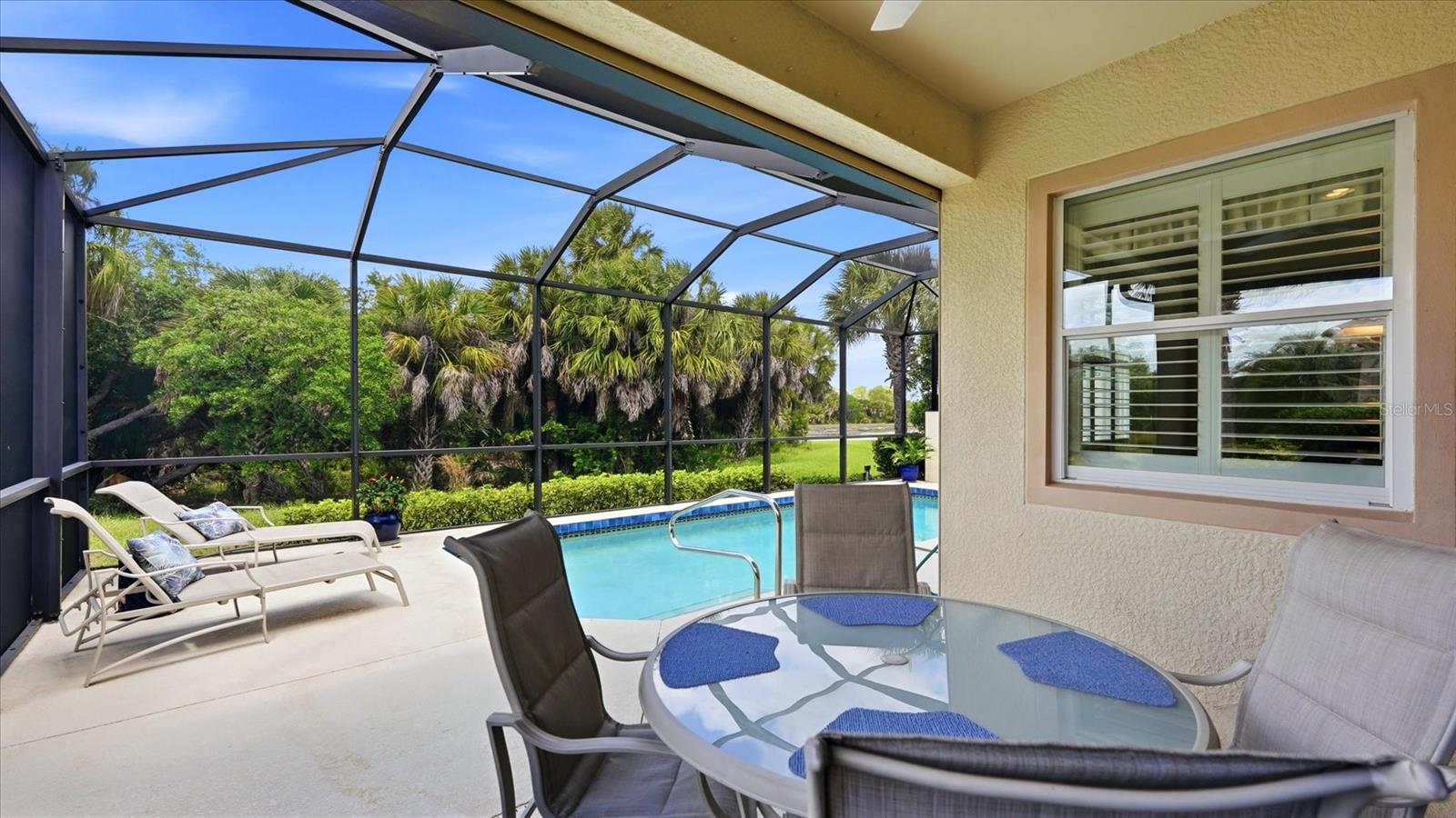 RIVERWOOD - Residential