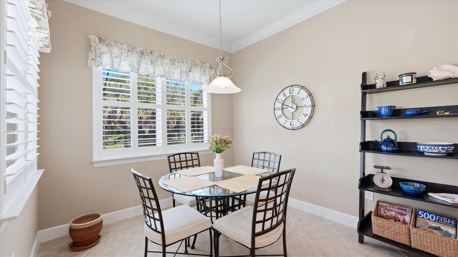 RIVERWOOD - Residential